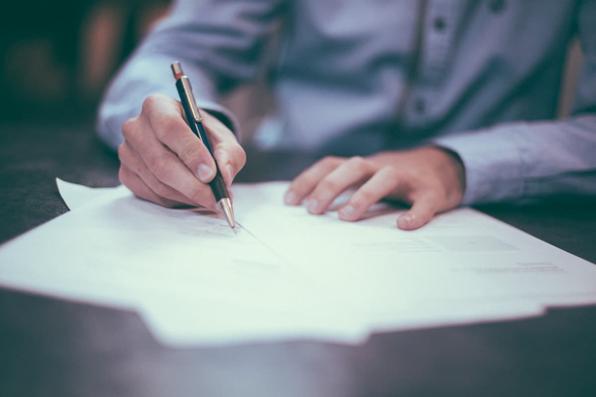 Legal Opinion dan Legal Drafting